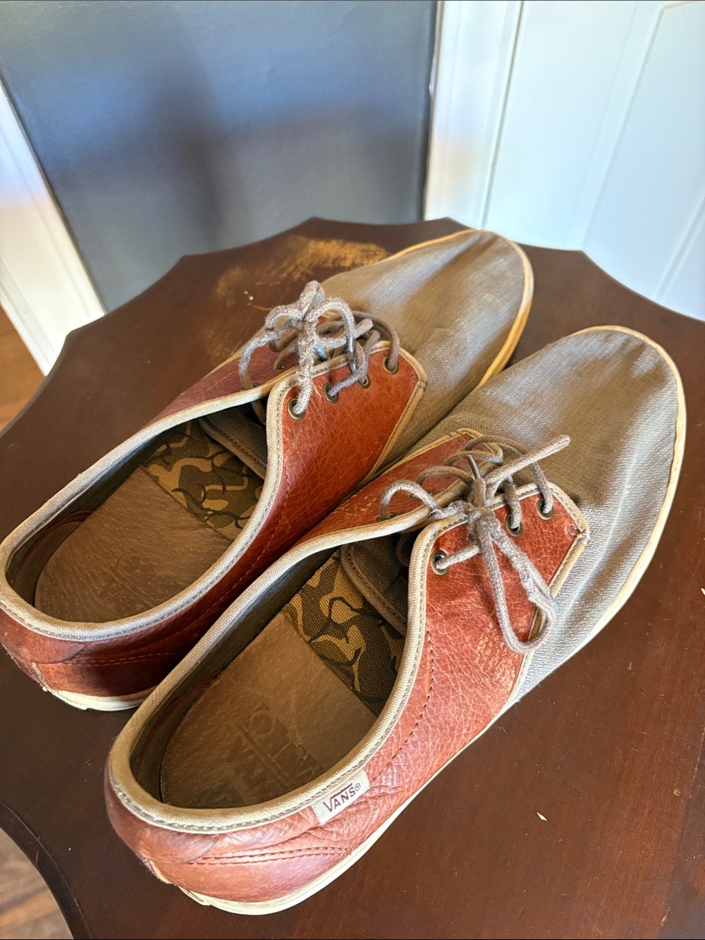Vans Men’s Brown Leather & Gray Canvas Lace-Up Loafers